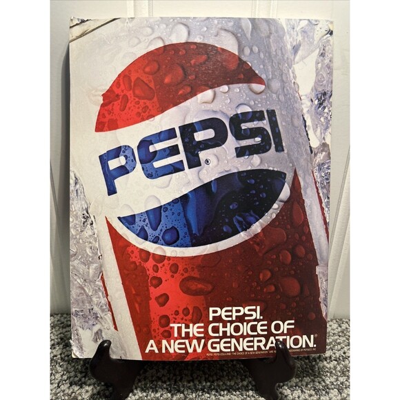 The Official NASCAR 1990 Preview and Press Guide Racing Magazine Great Con. - Picture 2 of 8